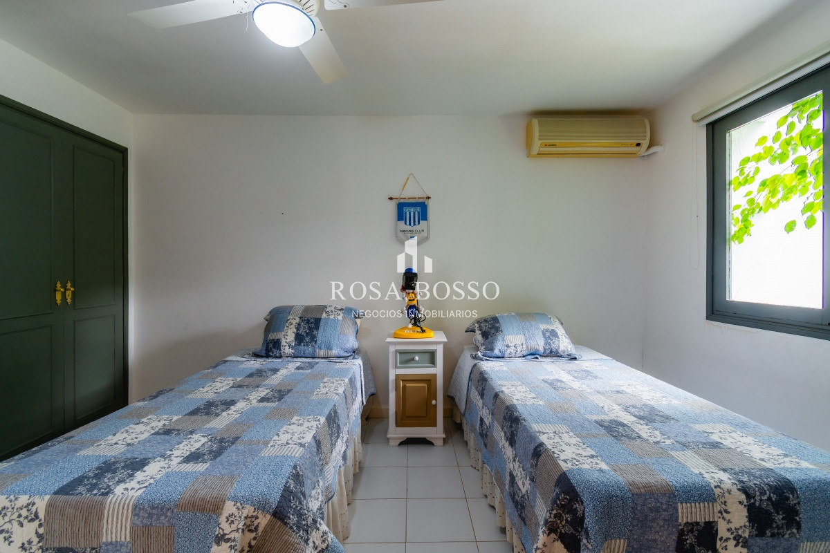 Casa ID.3723 - Casa, Venta, 5 dormitorios, Punta del Este, Uruguay