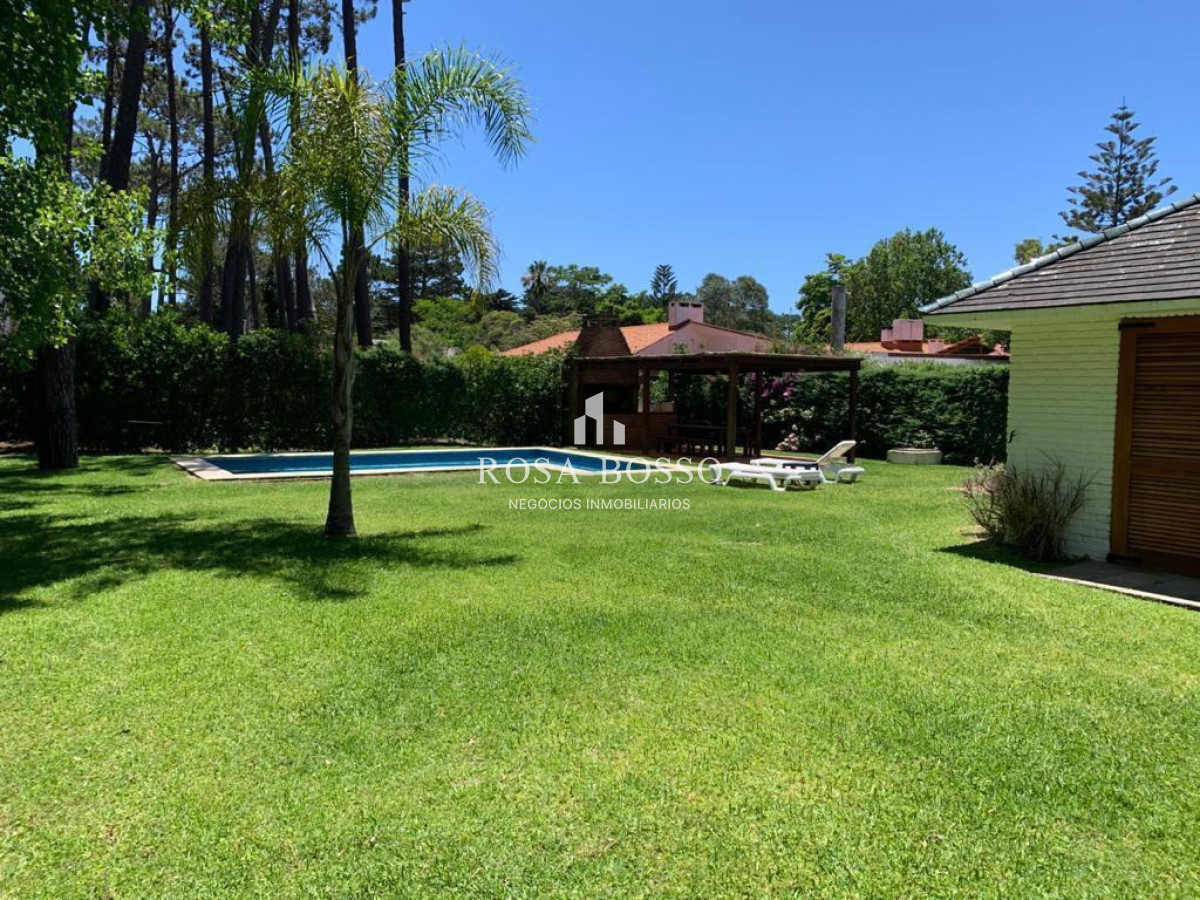 Casa ID.3277 - Alquiler casa 3 dormitorios Punta del Este 