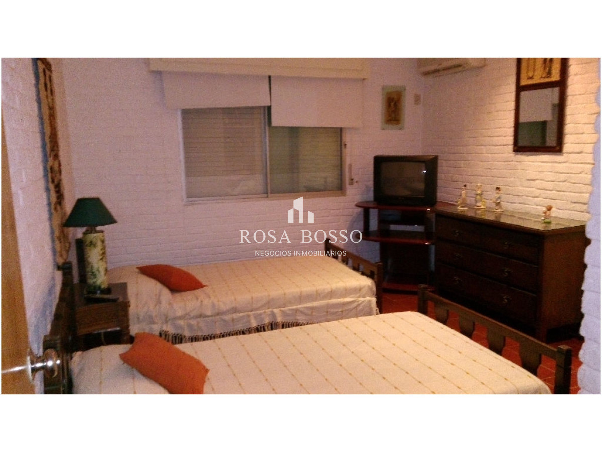 Casa ID.3229 - Casa, Alquiler, 3 dormitorios, Rincón del Indio, Punta del Este