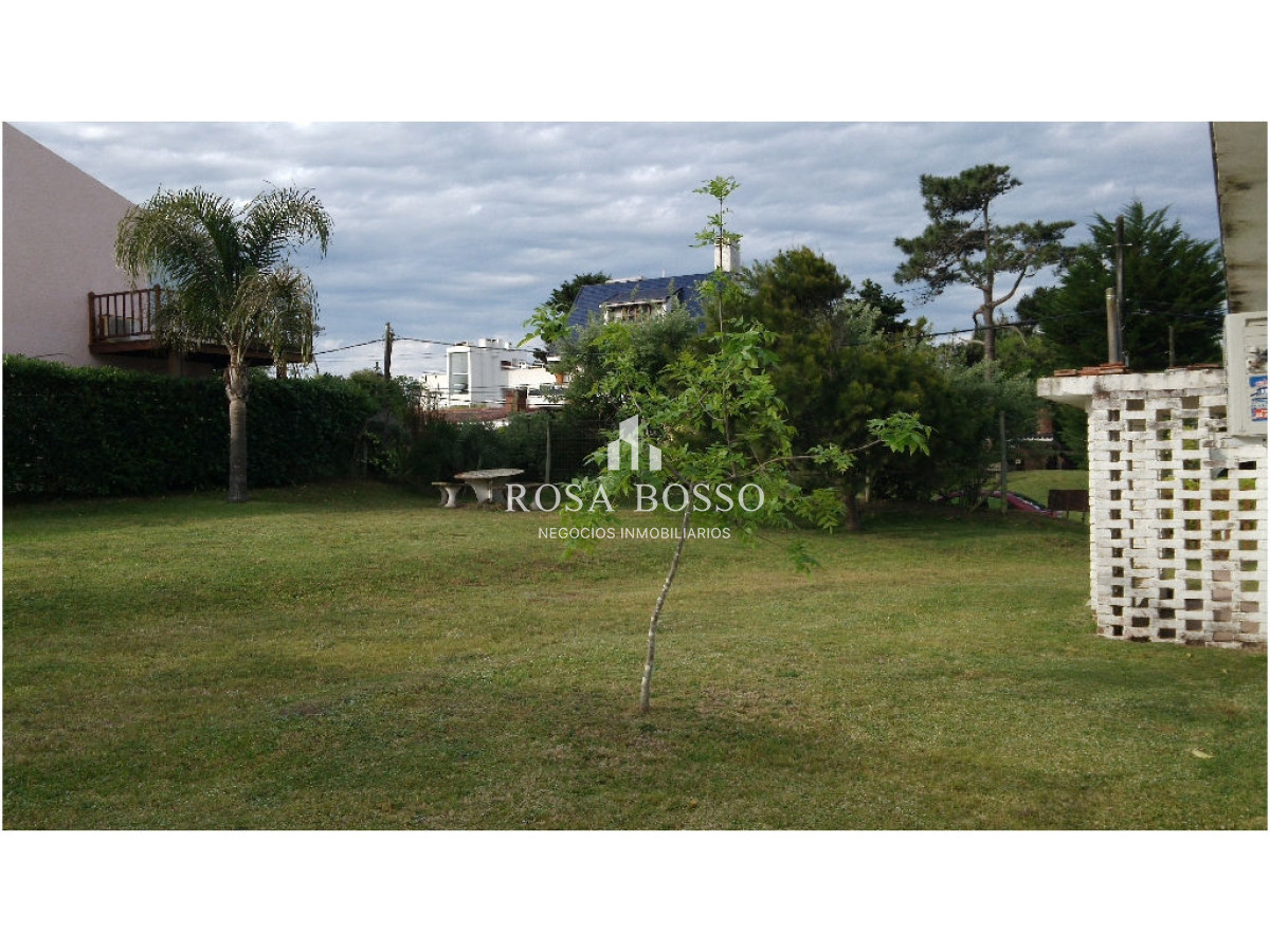 Casa ID.3229 - Casa, Alquiler, 3 dormitorios, Rincón del Indio, Punta del Este