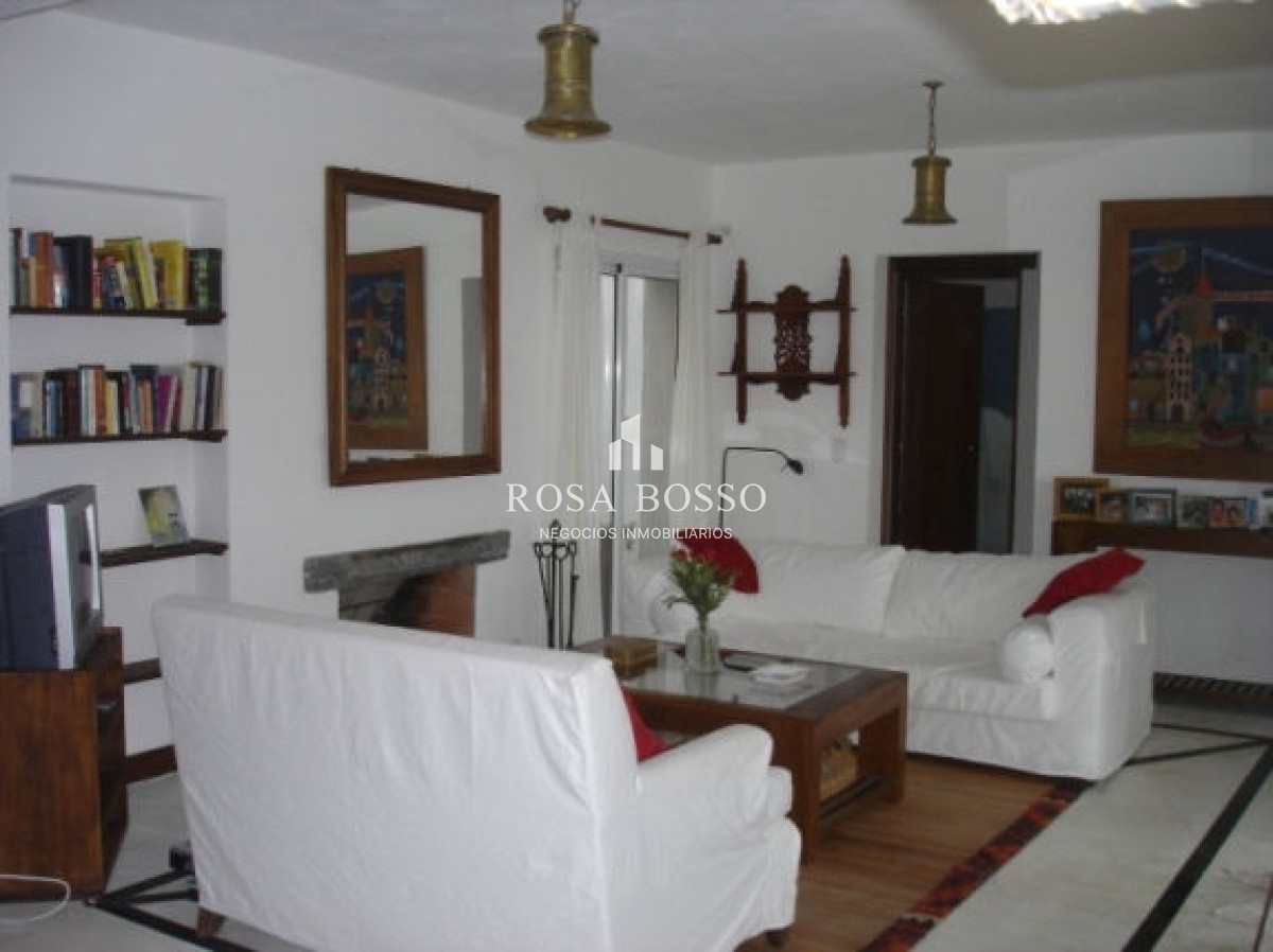 Casa ID.3338 - Casa en La Barra, 4 dormitorios *