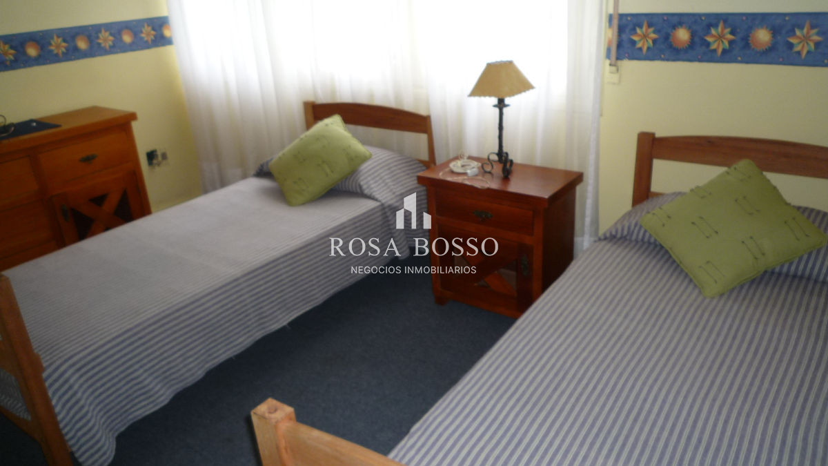 Casa ID.3410 - Casa en Mansa, 5 dormitorios *