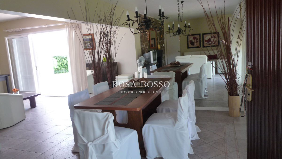 Casa ID.3410 - Casa en Mansa, 5 dormitorios *