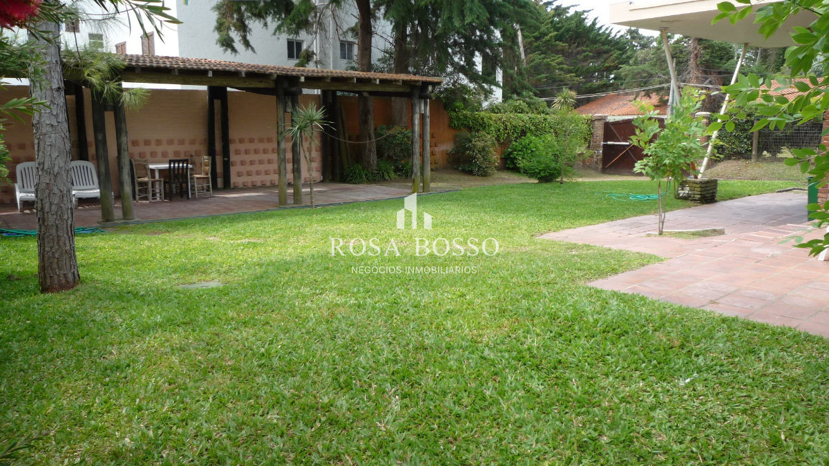 Casa ID.3410 - Casa en Mansa, 5 dormitorios *