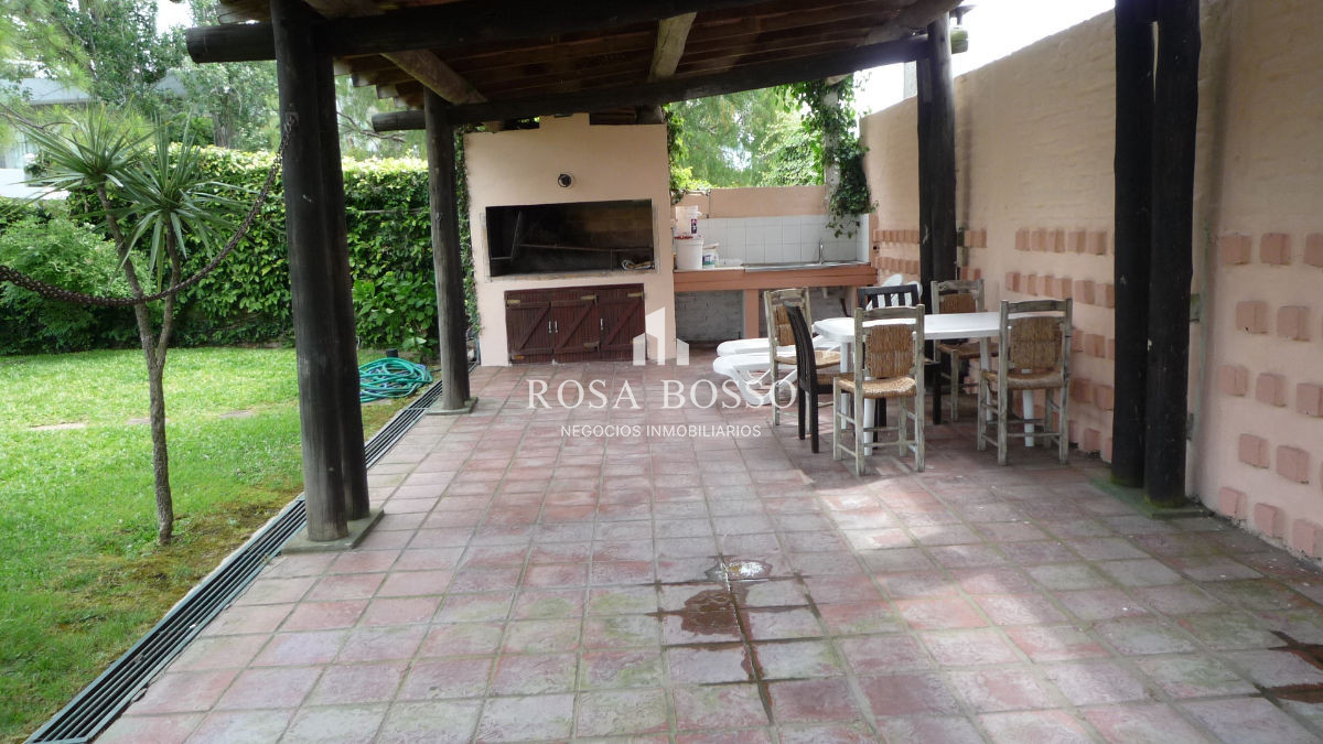 Casa ID.3410 - Casa en Mansa, 5 dormitorios *