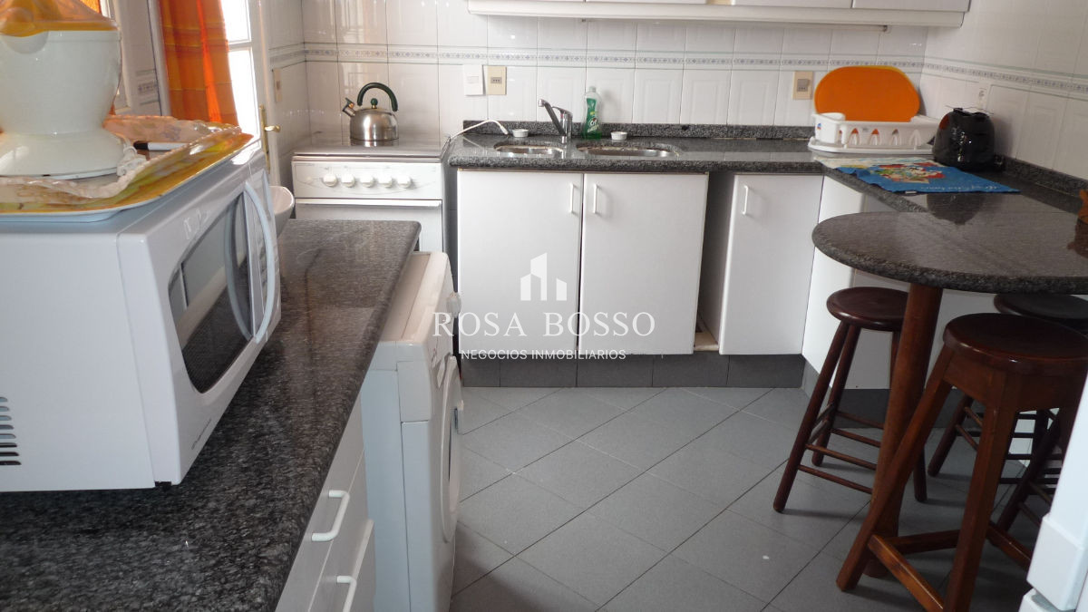 Casa ID.3410 - Casa en Mansa, 5 dormitorios *