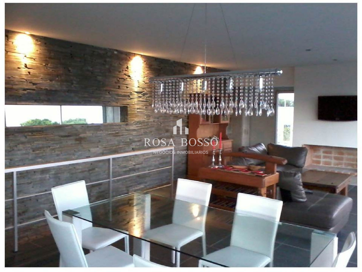 Apartamento ID.3507 - Casa Venta 3 dormitorios Altos de Punta Piedra con vista al mar 