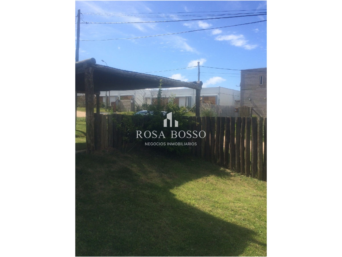 Apartamento ID.3507 - Casa Venta 3 dormitorios Altos de Punta Piedra con vista al mar 