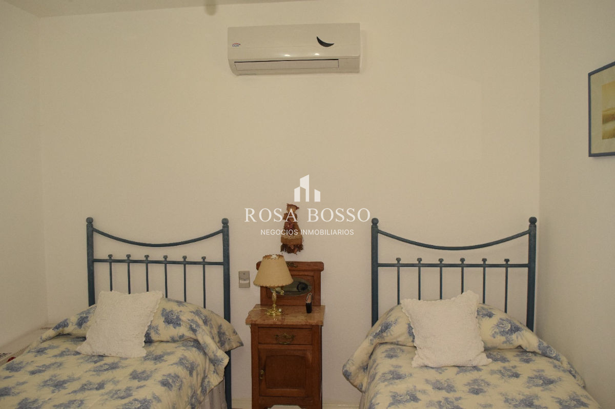 Casa ID.3085 - Casa en Pinares, 4 dormitorios *