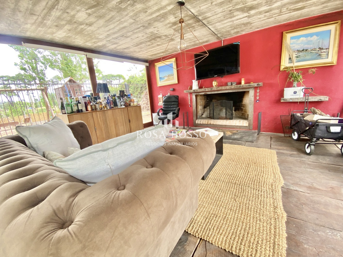 Casa ID.8818 - Casa, Venta, 6 dormitorios, 7 baños, Punta del Este