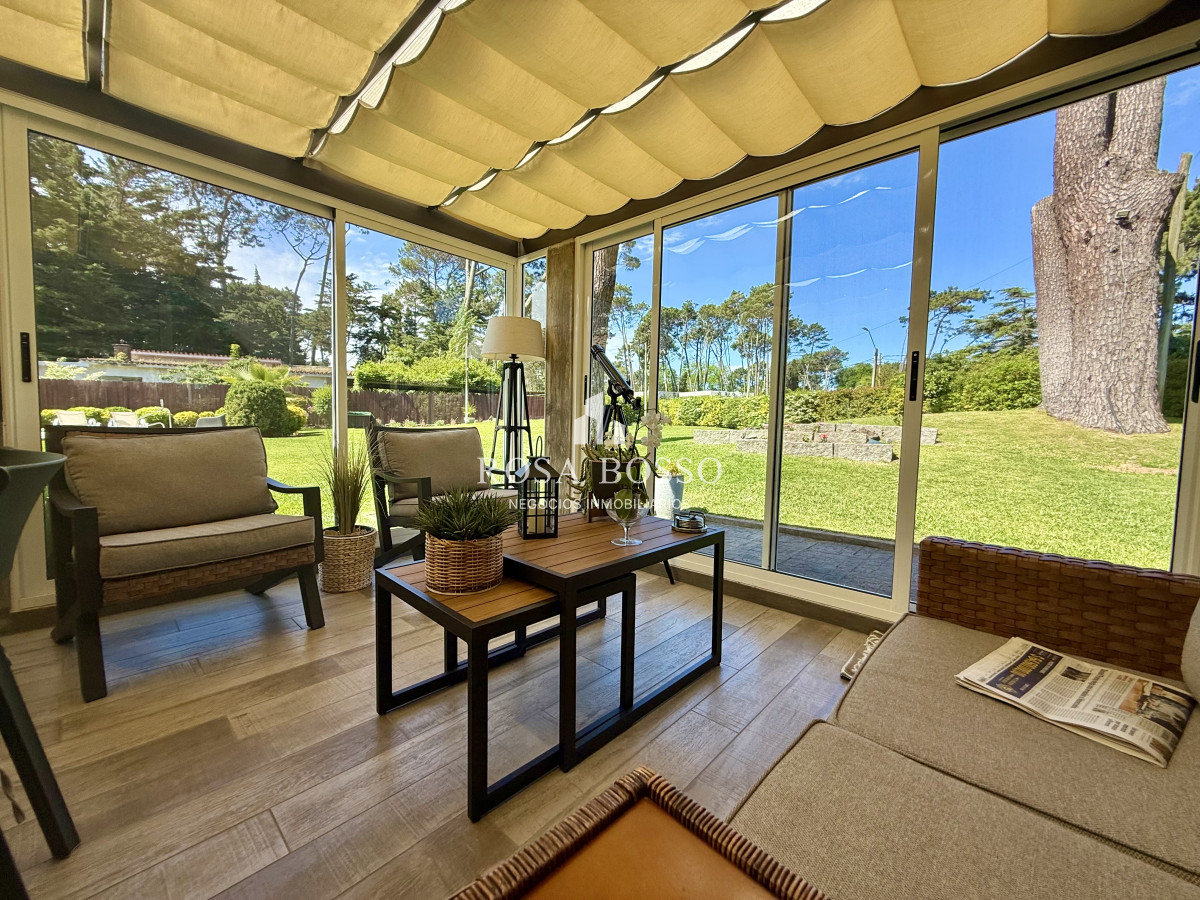 Apartamento ID.9830 - Casa Venta 4 dormitorios Lugano Punta del Este