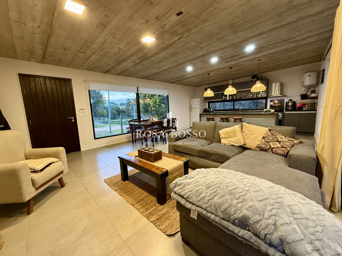 Apartamento ID.9943 - Venta Casa 3 dormitorios Punta Colorada Piriapolis