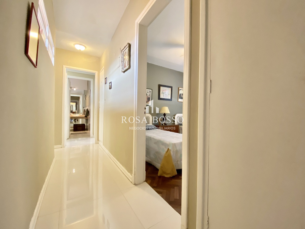 Casa ID.3406 - Casa Alquiler 4 dormitorios más dependencia Brava Punta del Este 