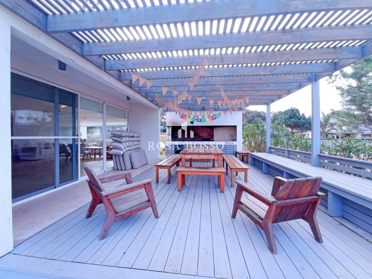 Casa ID.4718 - Casa Venta 5 dormitorios José Ignacio