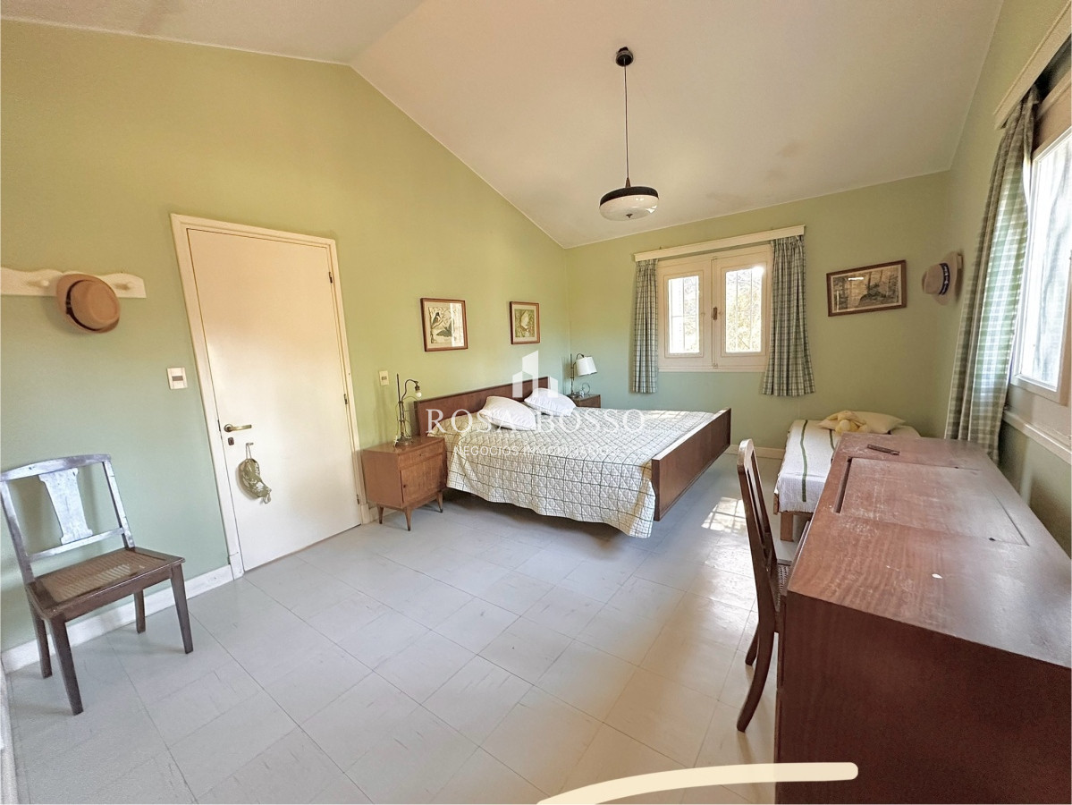 Apartamento ID.9362 - Venta Casa 6 dormitorios Mansa Punta del Este