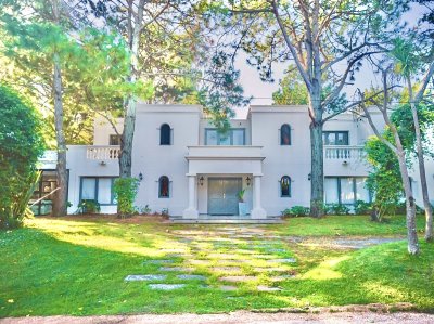 Casa, Venta, 5 dormitorios, Punta del Este, Uruguay