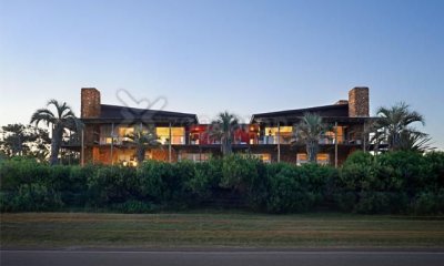 Casa en José Ignacio, 5 dormitorios *