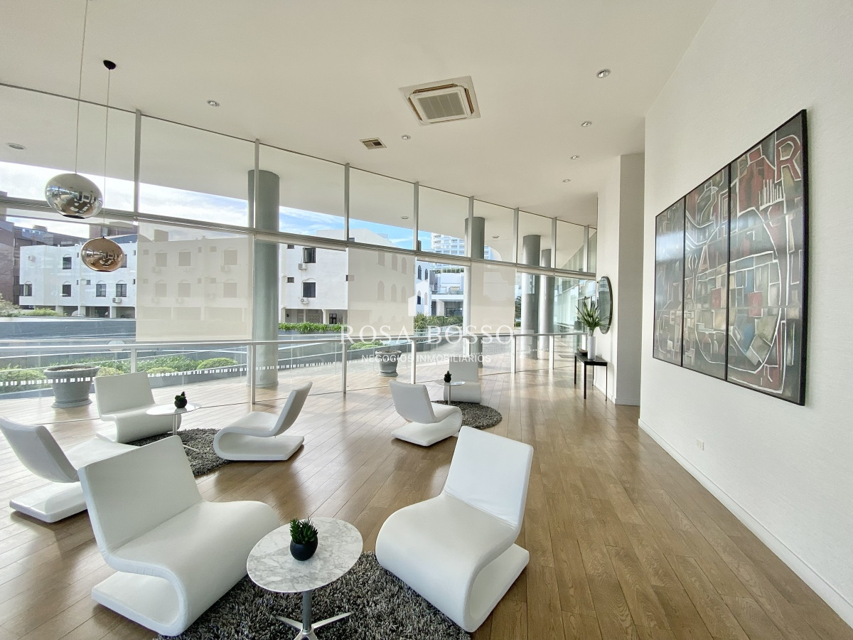Apartamento ID.5344 - Apartamento Alquiler 3 dormitorios Mansa Punta del Este Alexander Collection