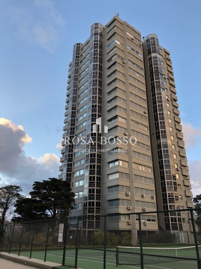 Apartamento ID.1590 - VENTA, Apartamento, 3 dormitorios, Punta del Este, Uruguay