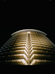 Apto en Mansa, a pasos del mar. 