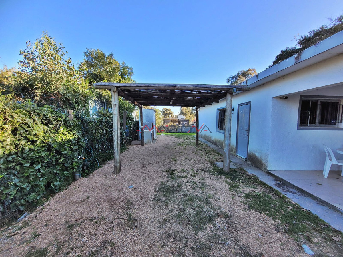 Casa ID.5773 - CASA EN VENTA DE 3 DORMITORIOS EN Balneario Buenos Aires 