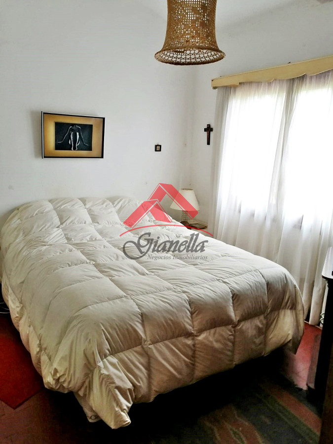 Casa ID.1879 - Hermosa casa en alquiler 