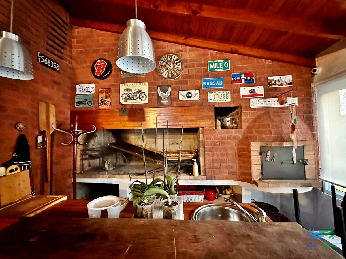 Casa ID.4489 - Casa en mansa próxima al mar!!