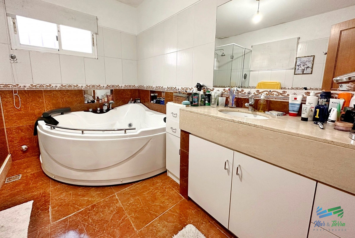 Casa ID.4489 - Casa en mansa próxima al mar!!