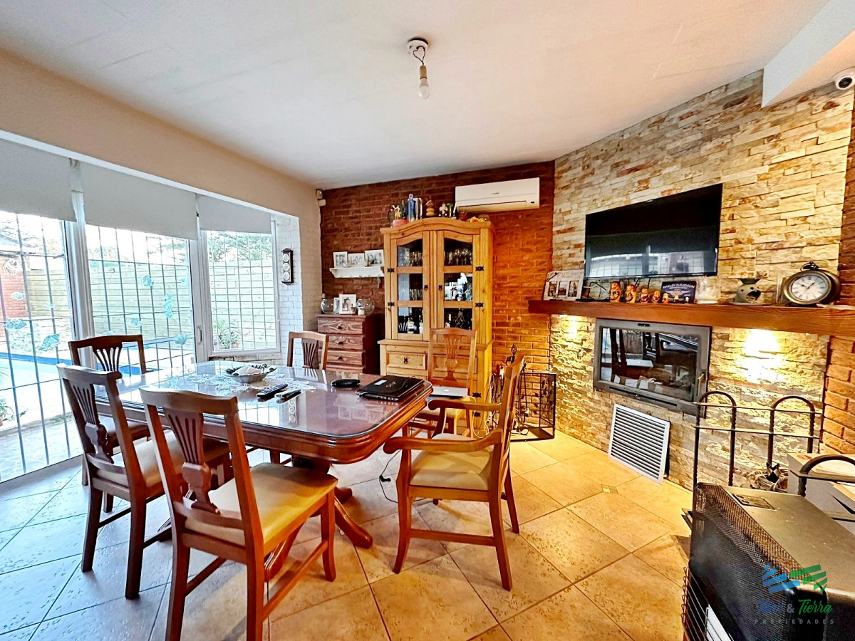 Casa ID.4489 - Casa en mansa próxima al mar!!