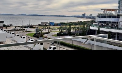 Apartamento en venta de 3 dormitorios en Alexander Colection, Punta del Este.
