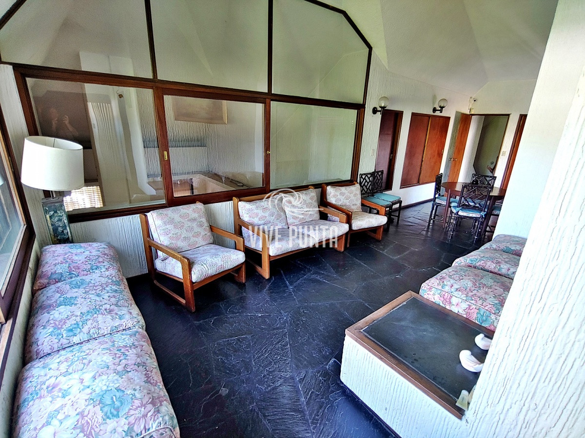 Casa ID.693 - Residencia de categoría en paradas de Mansa