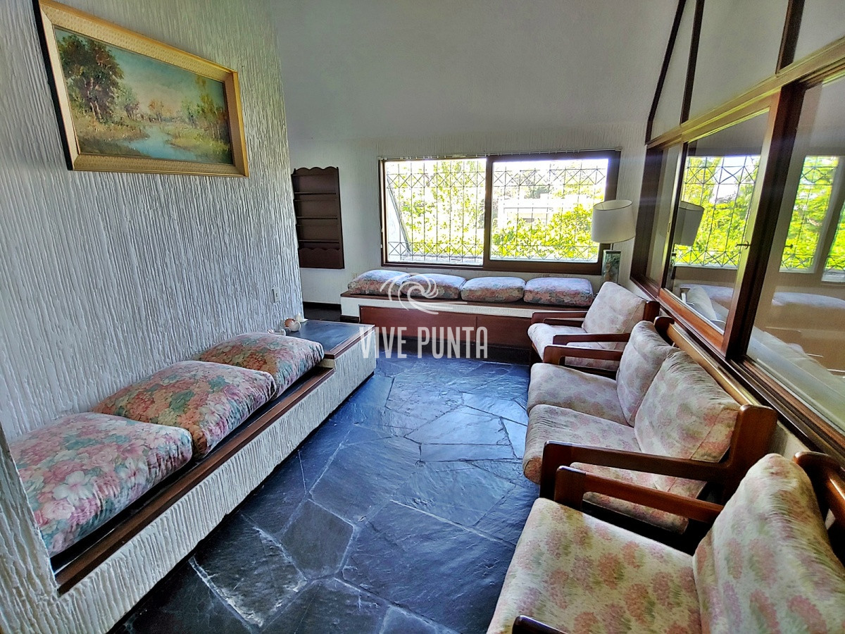 Casa ID.693 - Residencia de categoría en paradas de Mansa