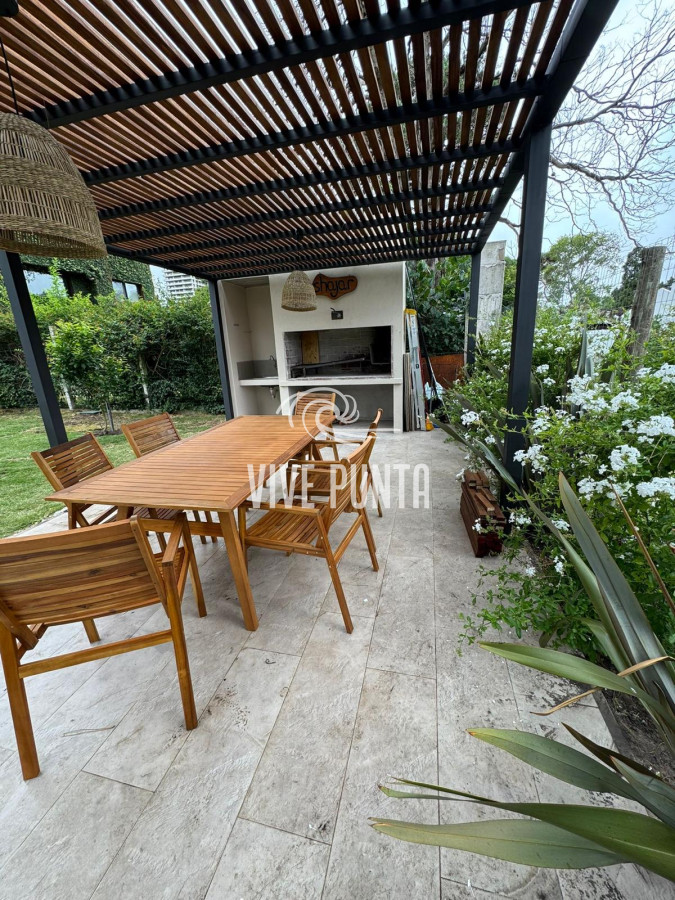 Casa ID.1094 - Alquiler en Punta del Este de 3 dormitorios
