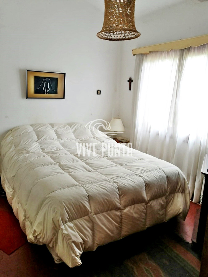 Casa ID.1042 - Hermosa casa en alquiler 