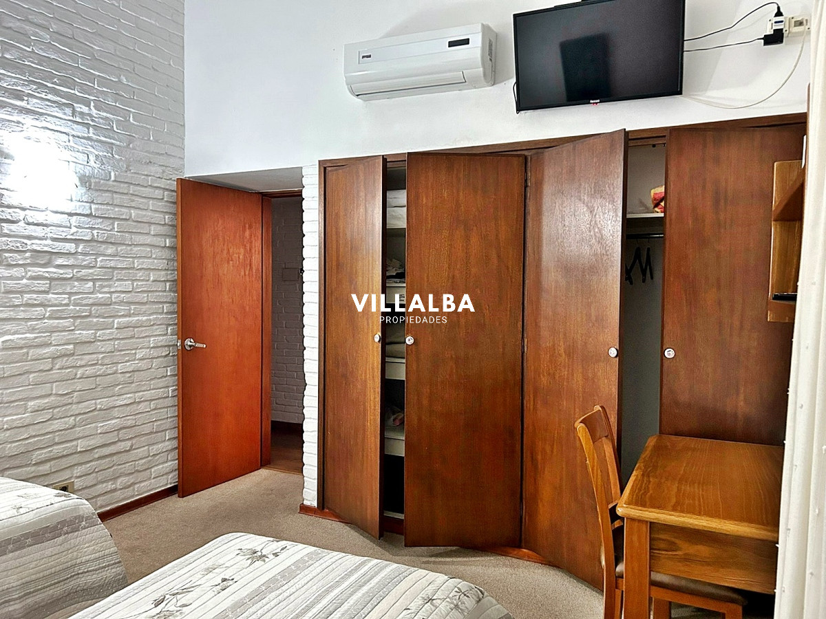 Casa ID.2753 - Hermosa casa en alquiler 