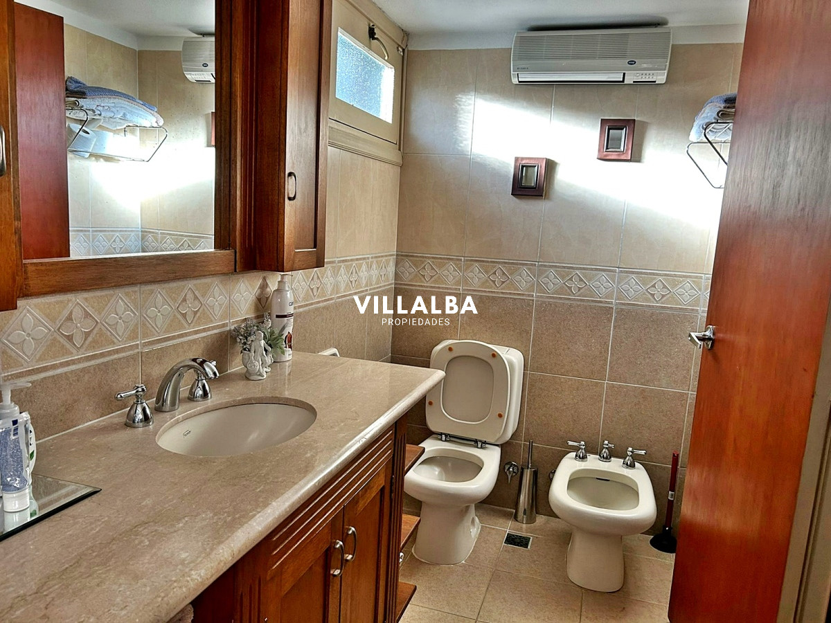 Casa ID.2753 - Hermosa casa en alquiler 