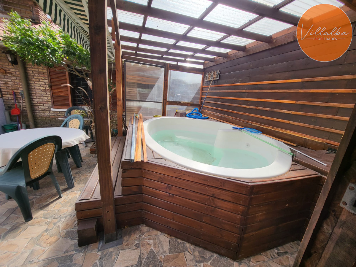 Casa ID.2770 - Zona nuevo Shopping