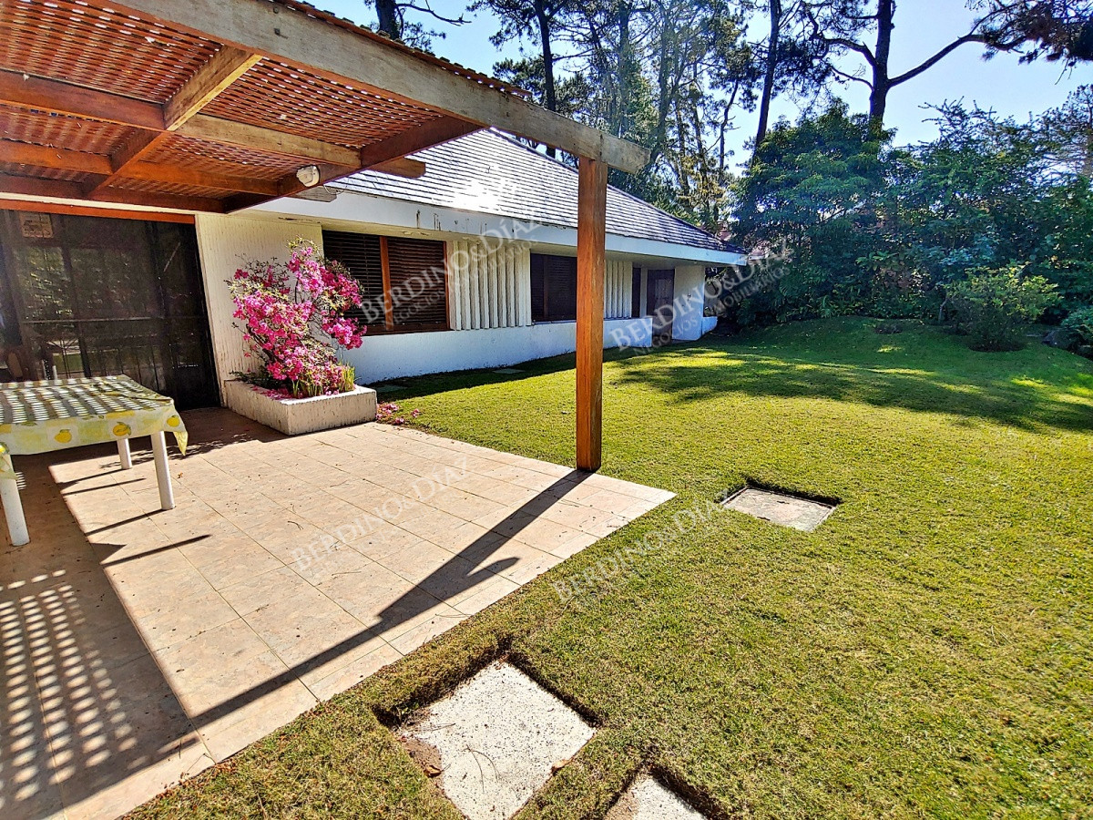 Casa ID.1904 - Residencia de categoría en paradas de Mansa