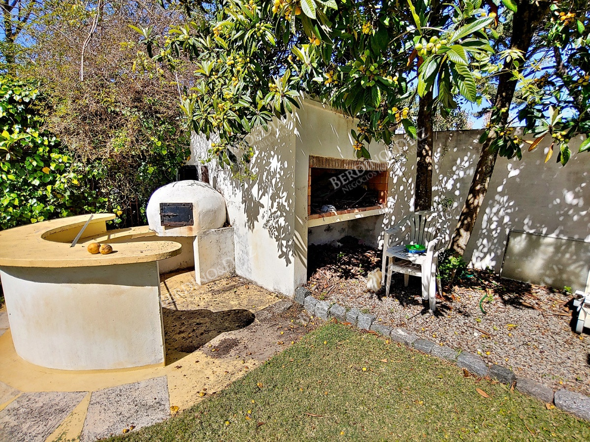 Casa ID.1904 - Residencia de categoría en paradas de Mansa