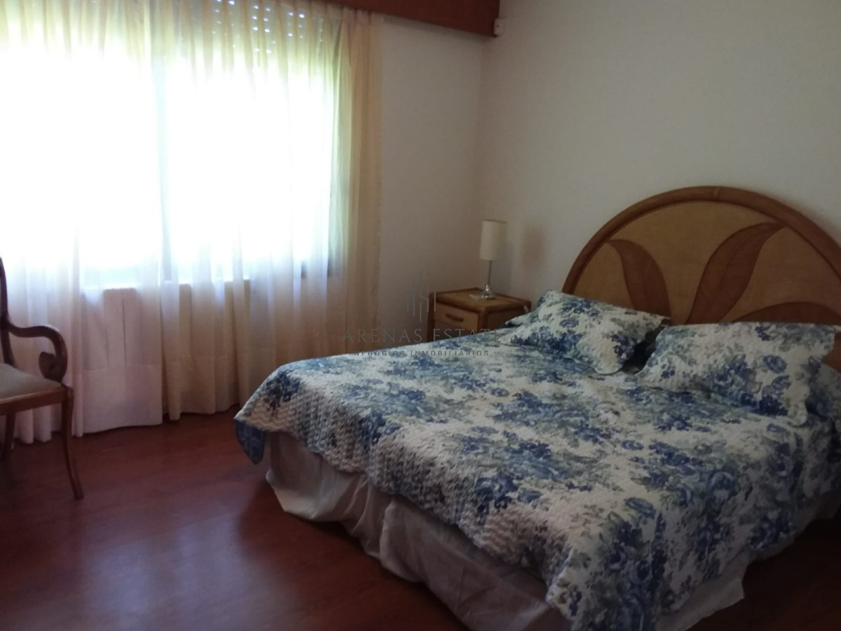 Casa ID.3963 - Casa en alquiler de temporada y anual de 4 dormitorios en San Rafael Punta del este 