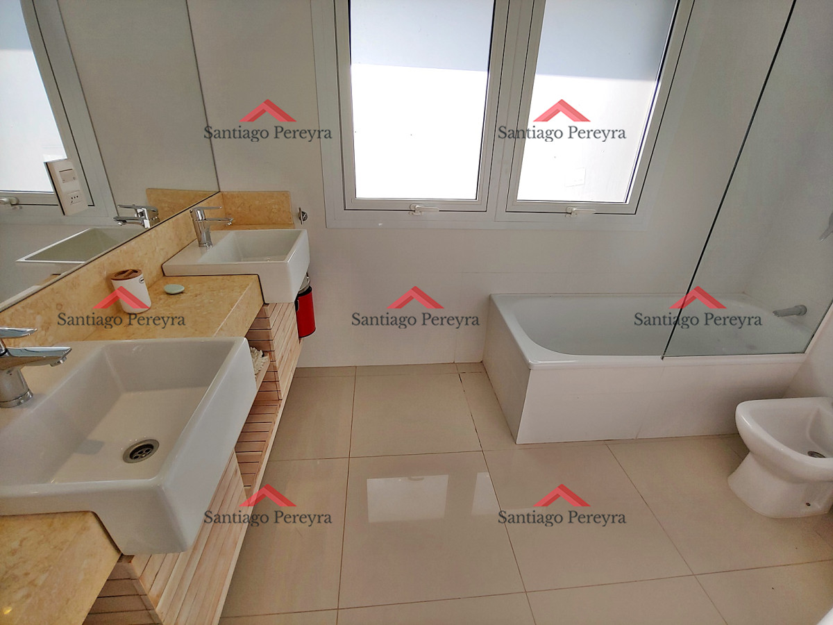 Apartamento ID.12793 - Primera fila