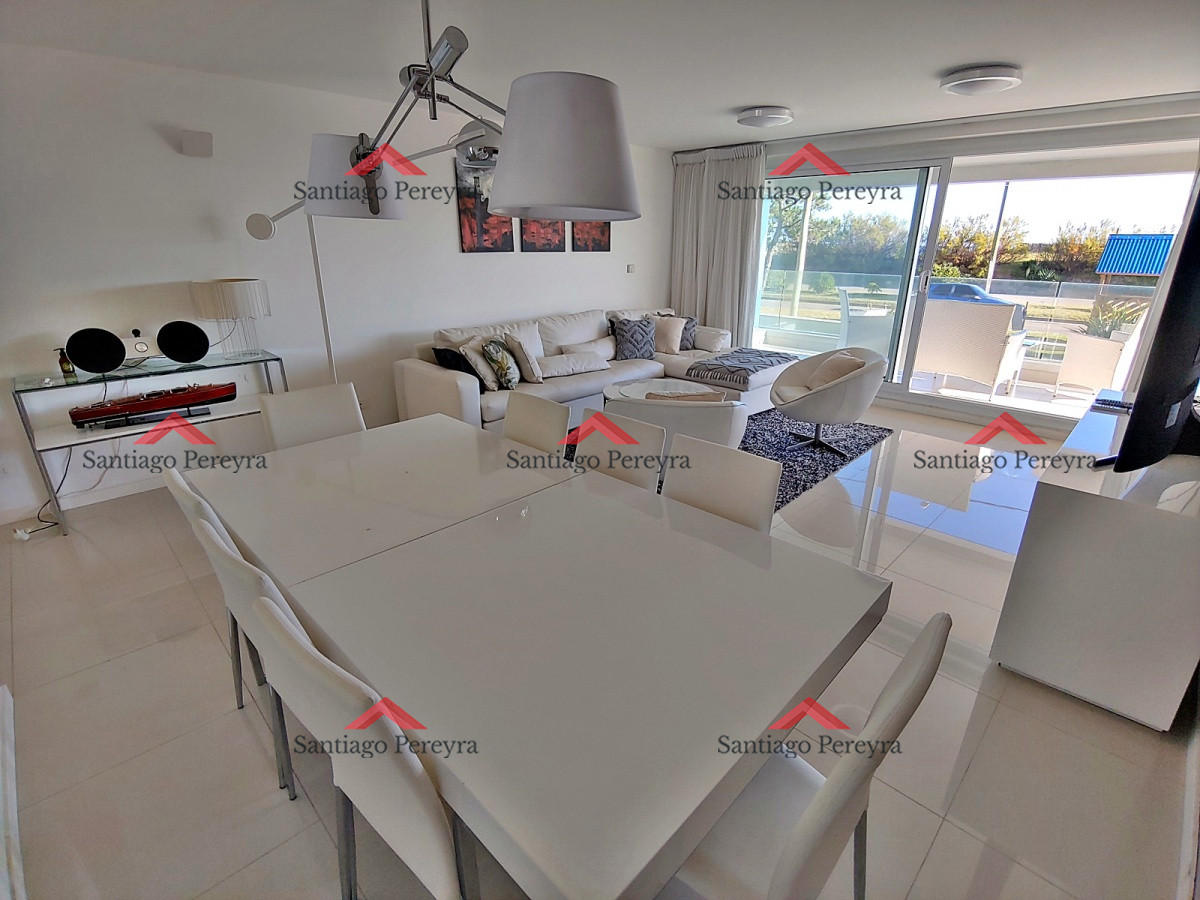 Apartamento ID.12793 - Primera fila