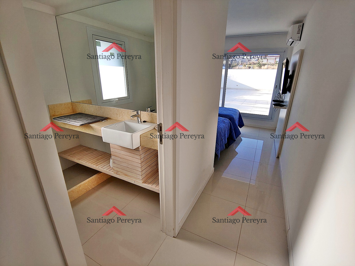 Apartamento ID.12793 - Primera fila