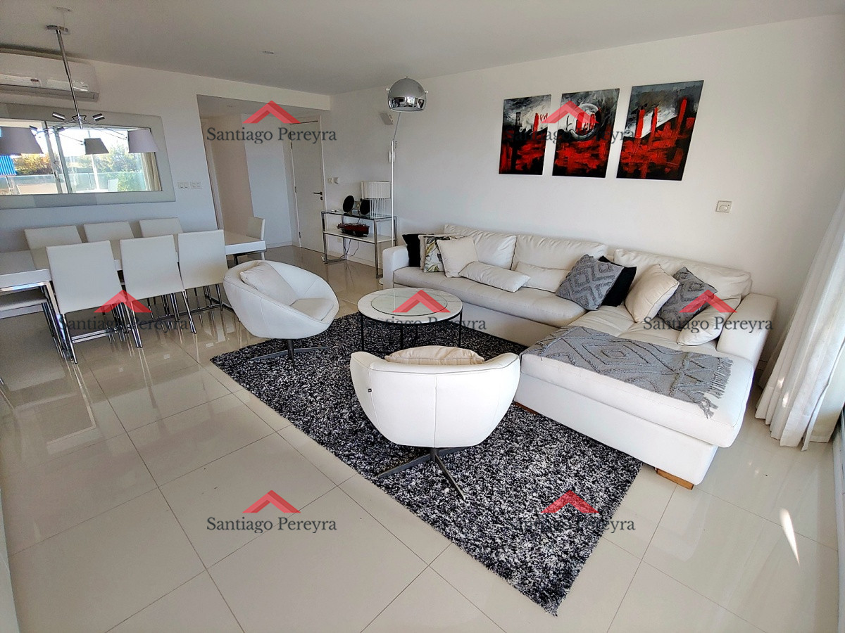 Apartamento ID.12793 - Primera fila