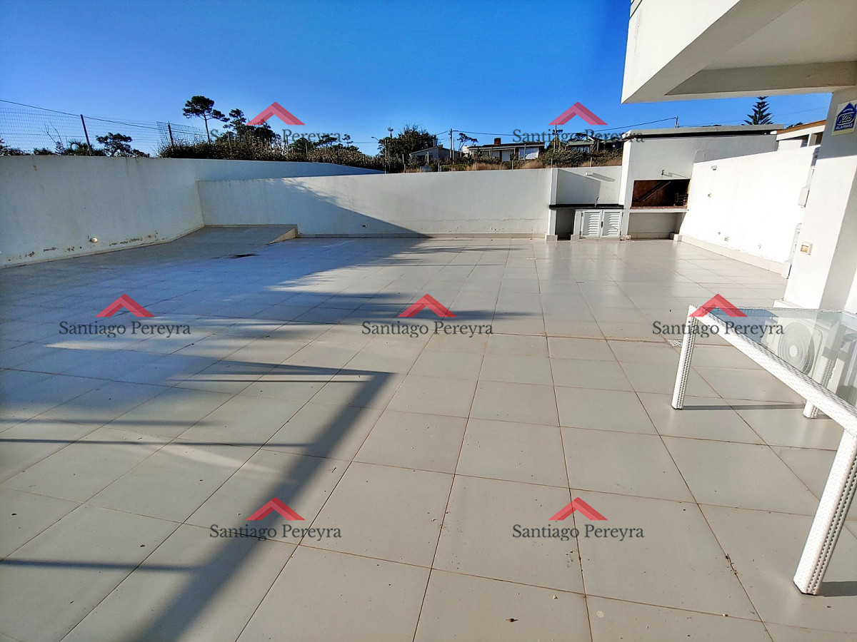 Apartamento ID.12793 - Primera fila