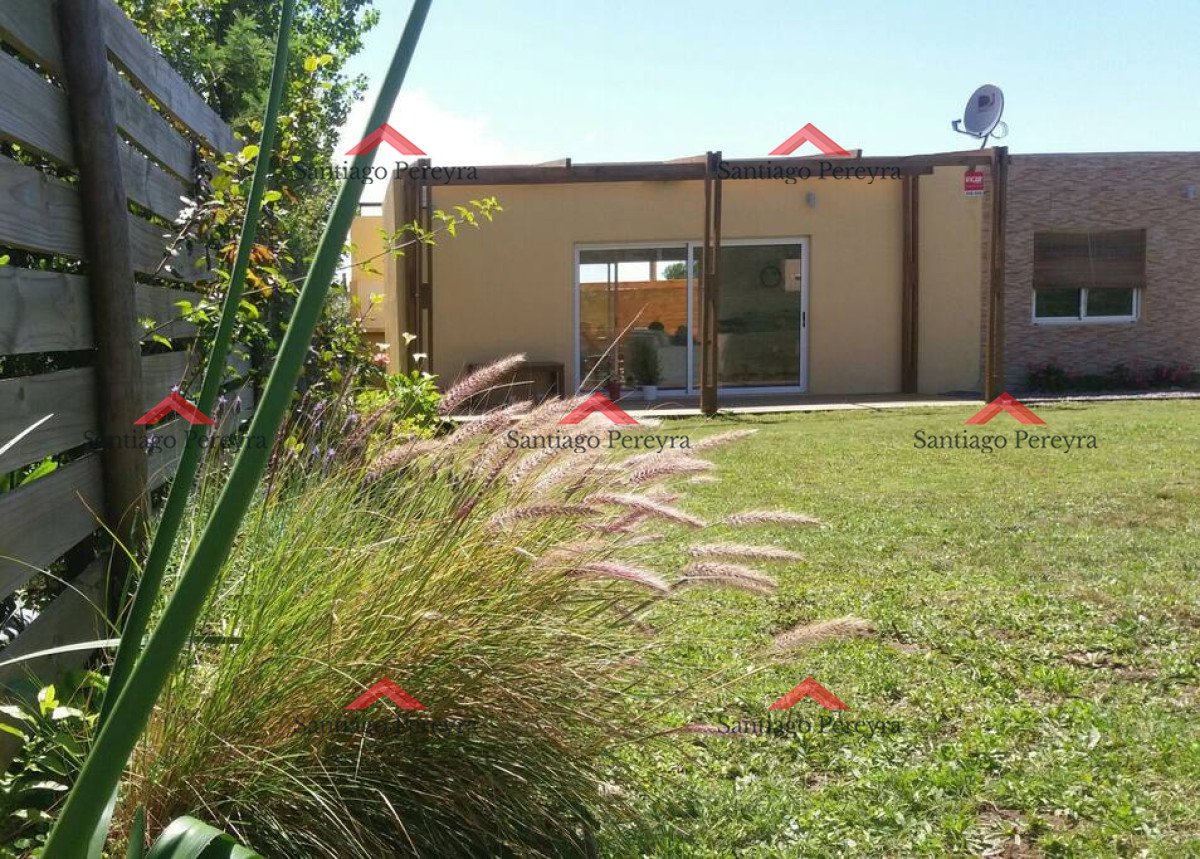 Casa ID.13297 - Casa de verano en balneario el chorro, parrillero y posibilidad de agrandar