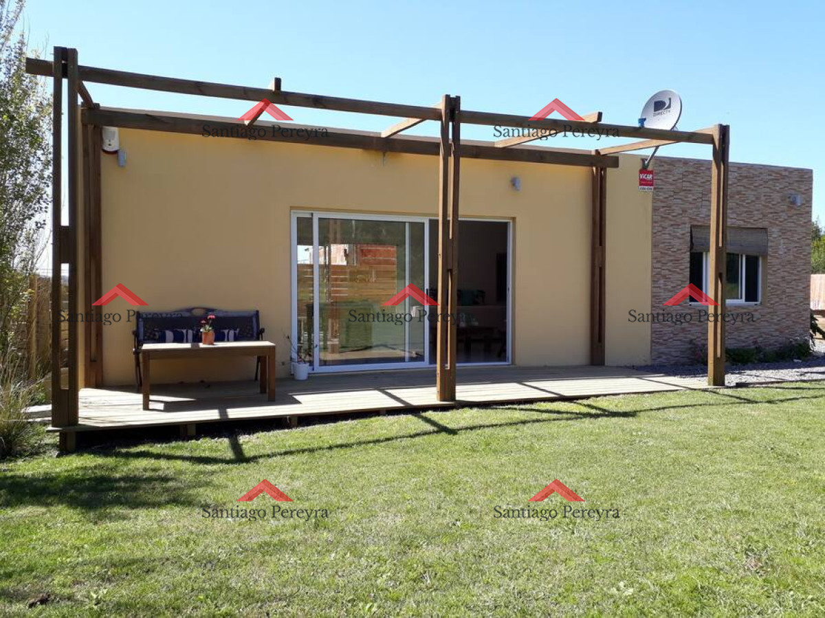 Casa ID.13297 - Casa de verano en balneario el chorro, parrillero y posibilidad de agrandar