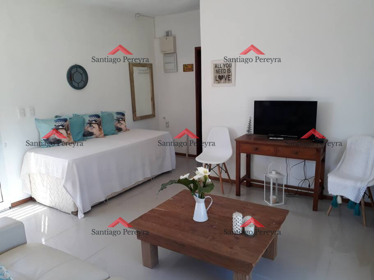 Casa ID.13297 - Casa de verano en balneario el chorro, parrillero y posibilidad de agrandar