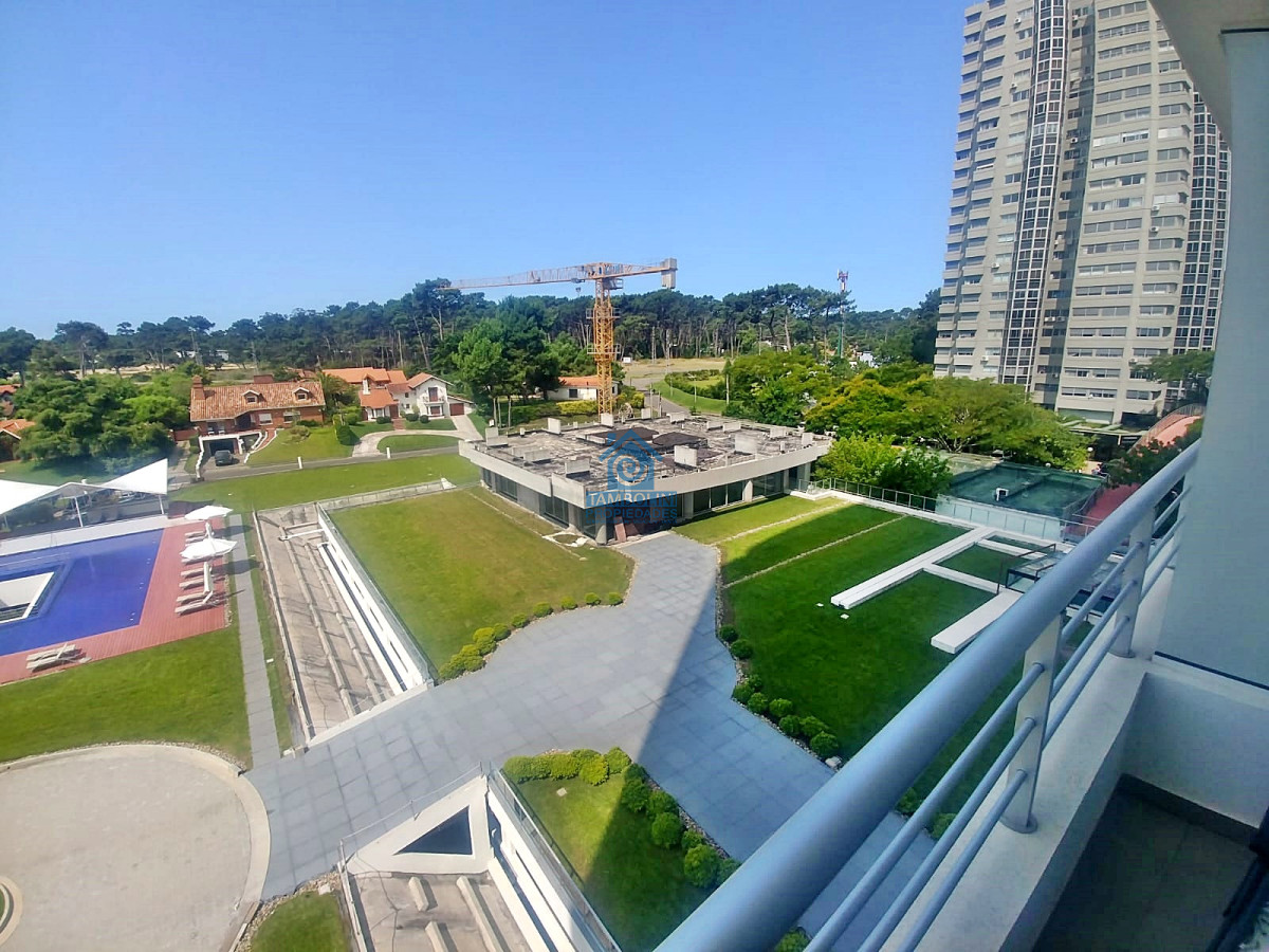 Apartamento ID.190 - Edificio con todos los servicios!