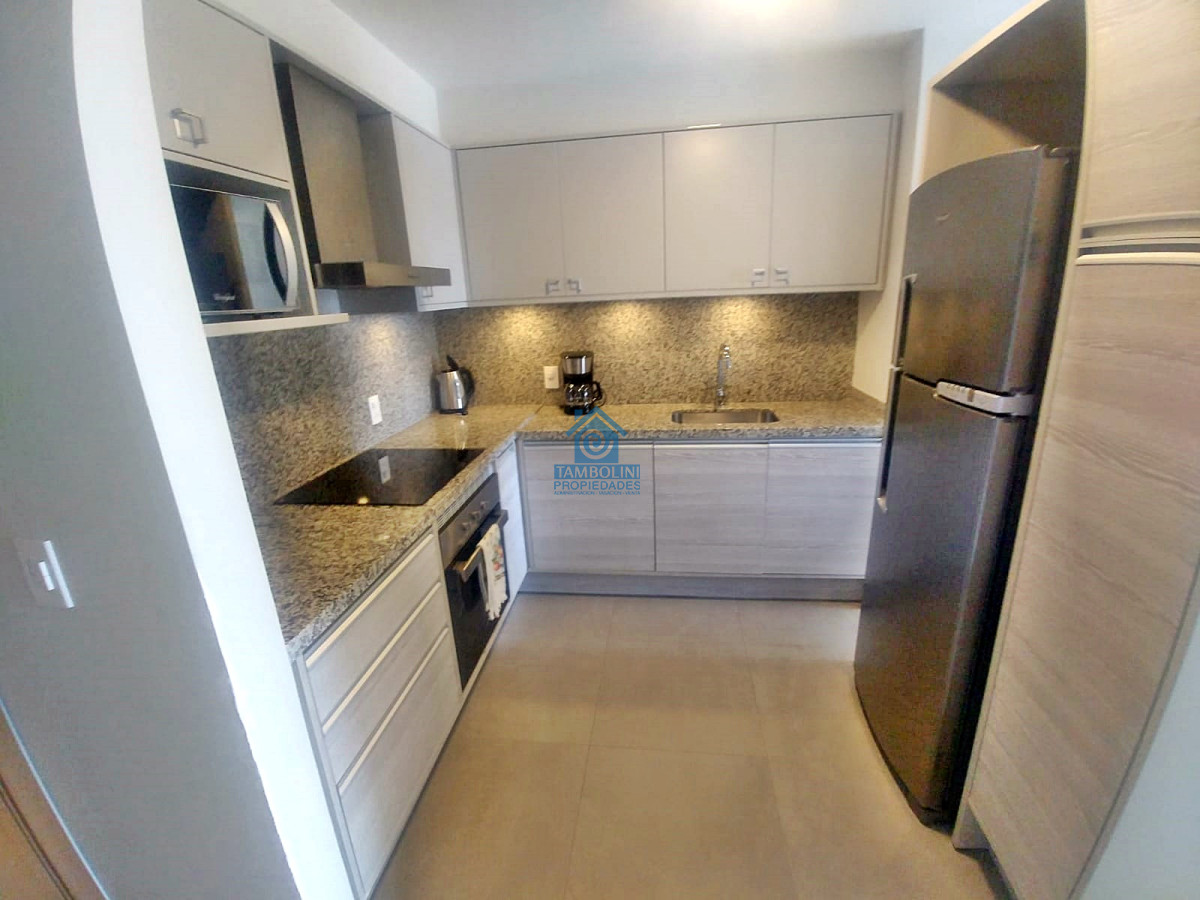 Apartamento ID.190 - Edificio con todos los servicios!